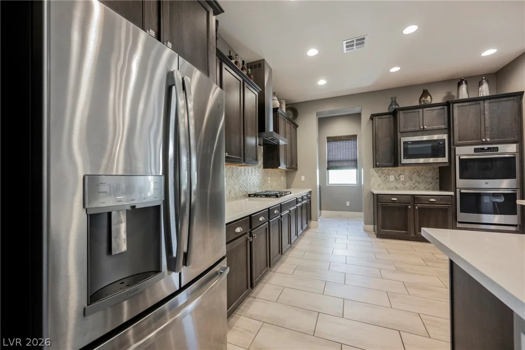 8133 Pinetop Crest, Las Vegas, NV 89166