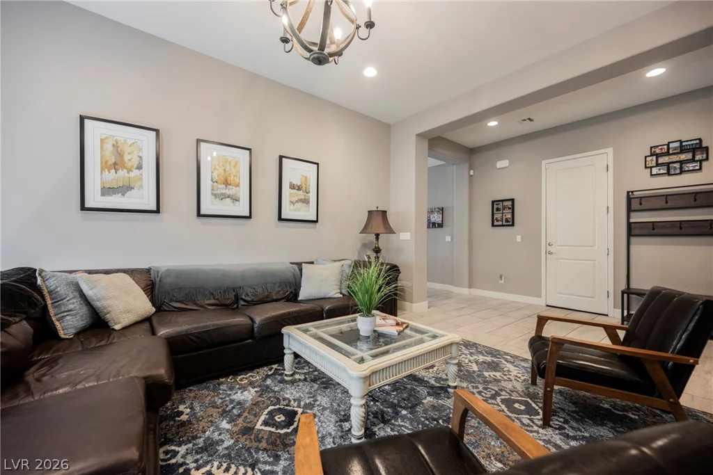 8133 Pinetop Crest, Las Vegas, NV 89166