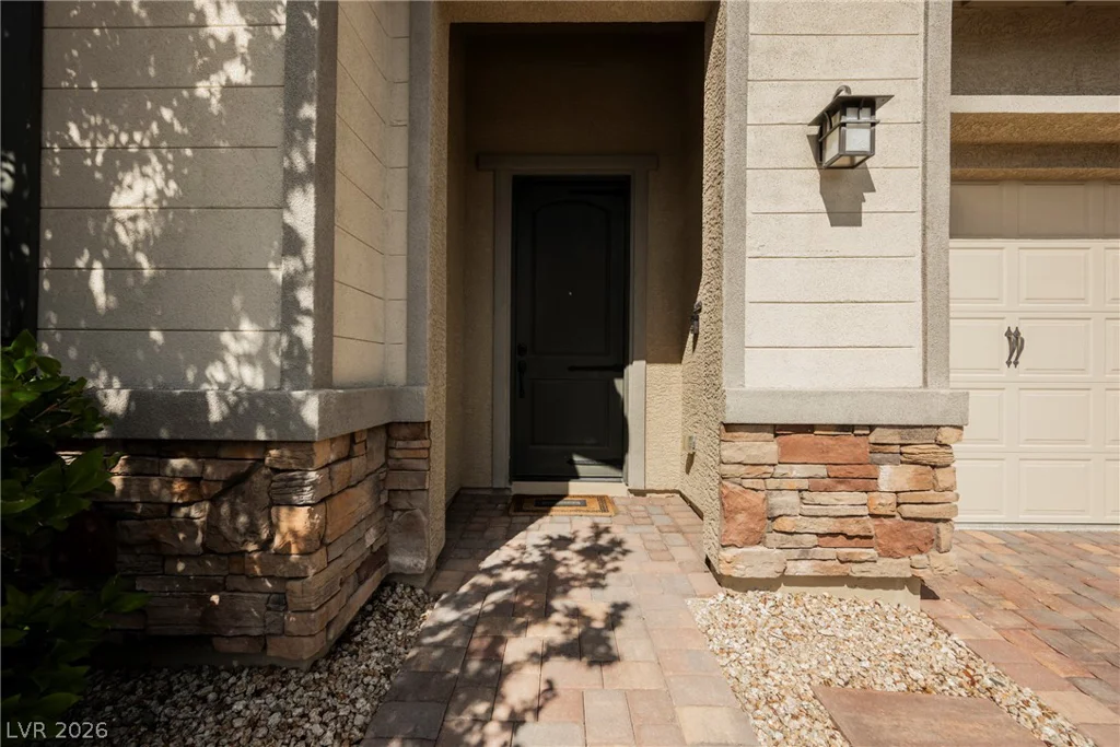 8133 Pinetop Crest, Las Vegas, NV 89166