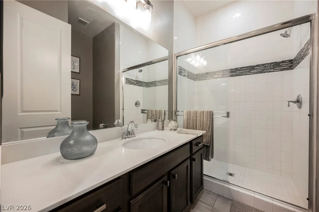 8133 Pinetop Crest, Las Vegas, NV 89166
