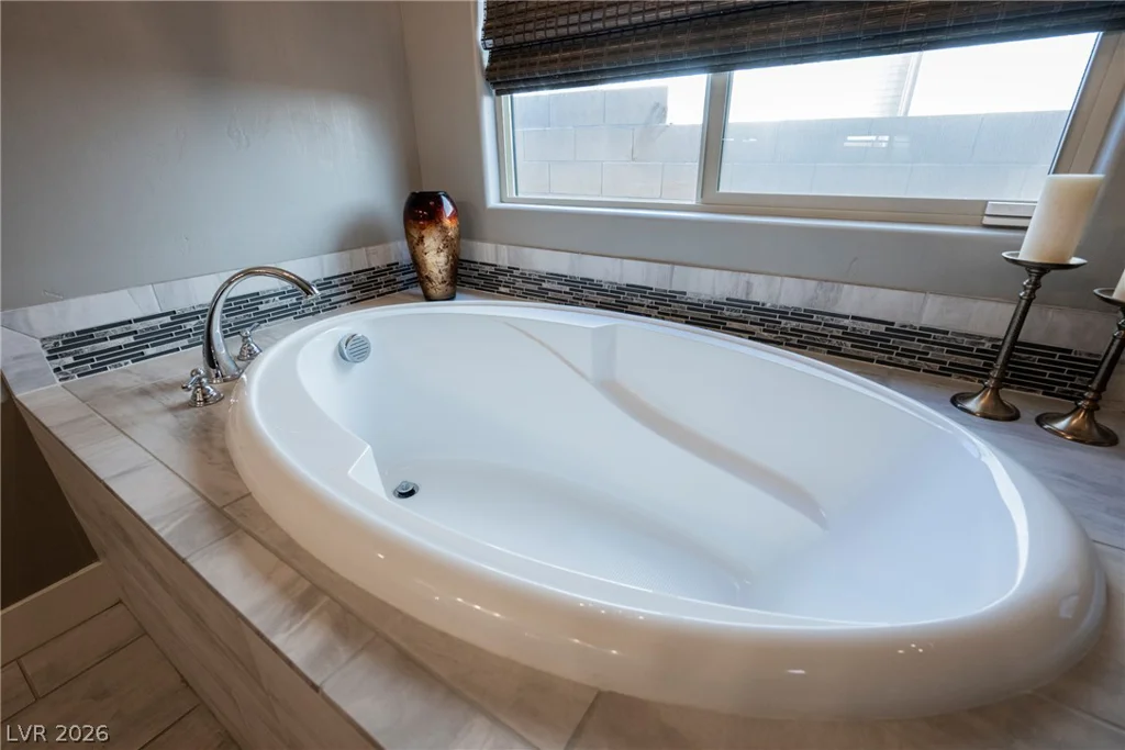 8133 Pinetop Crest, Las Vegas, NV 89166