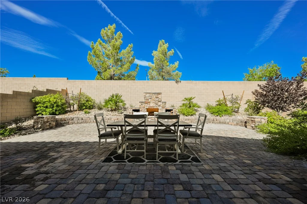 8133 Pinetop Crest, Las Vegas, NV 89166