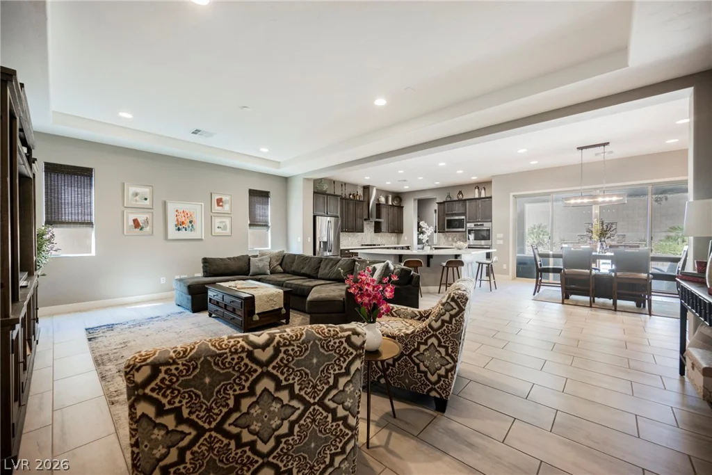 8133 Pinetop Crest, Las Vegas, NV 89166
