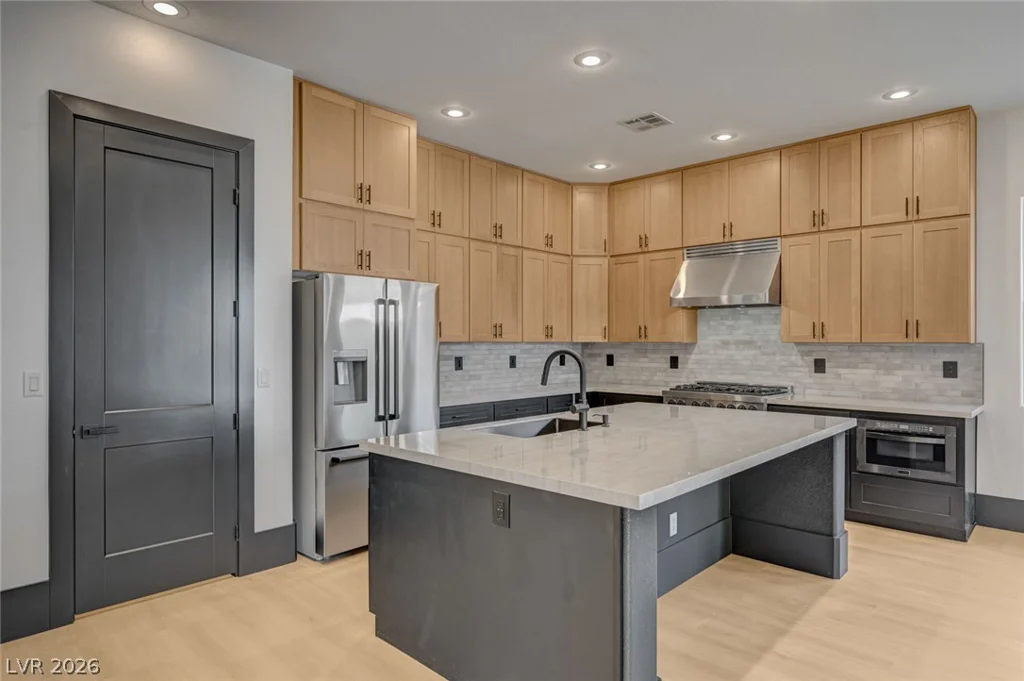 1028 Triumphant, Henderson, NV 89052