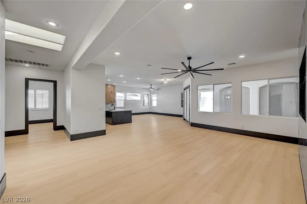 1028 Triumphant, Henderson, NV 89052