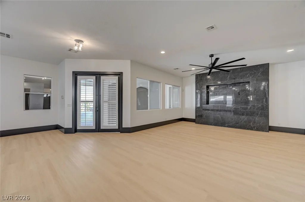 1028 Triumphant, Henderson, NV 89052