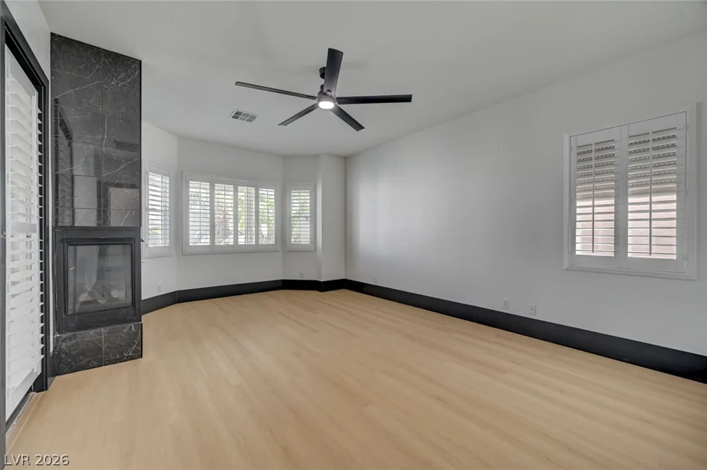 1028 Triumphant, Henderson, NV 89052