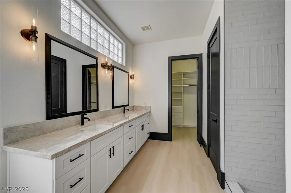 1028 Triumphant, Henderson, NV 89052