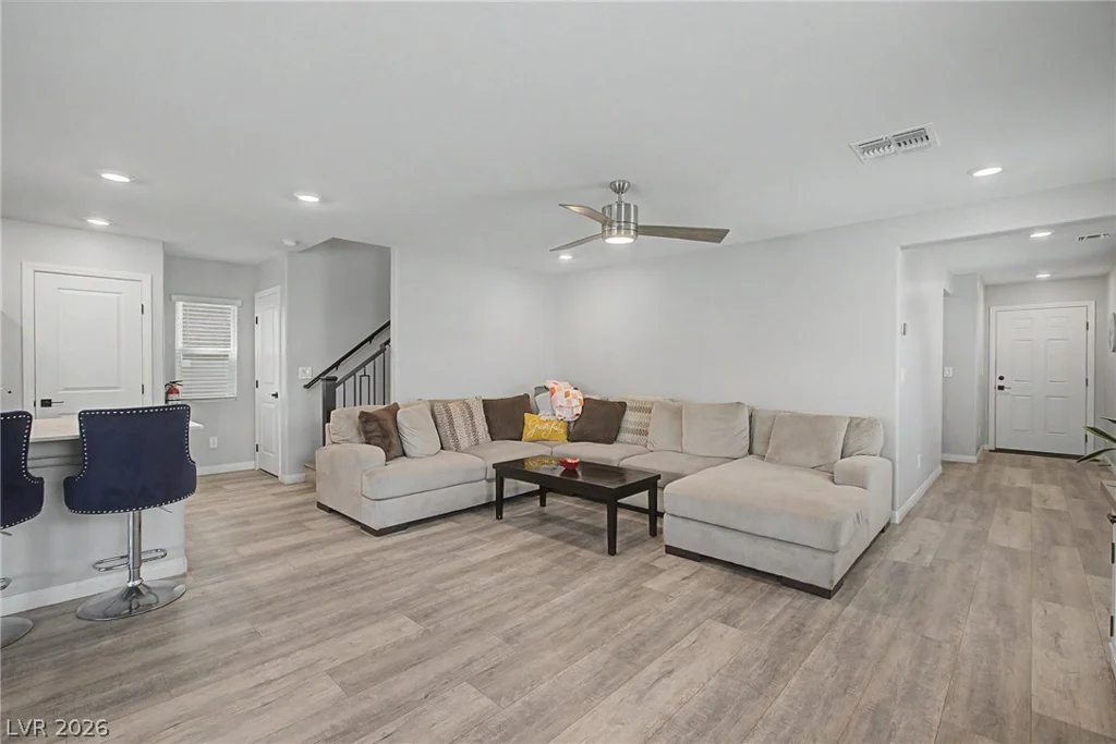 4521 Hidden Stone, Las Vegas, NV 89141
