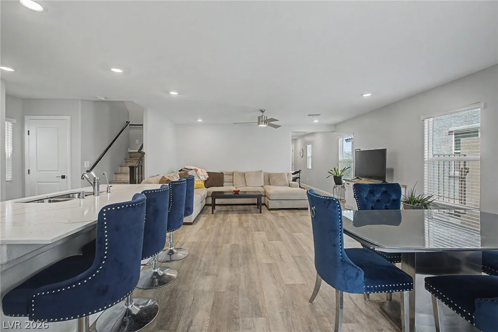 4521 Hidden Stone, Las Vegas, NV 89141