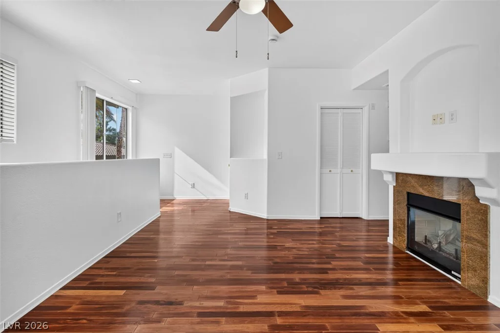 9050 Warm Springs, Las Vegas, NV 89148