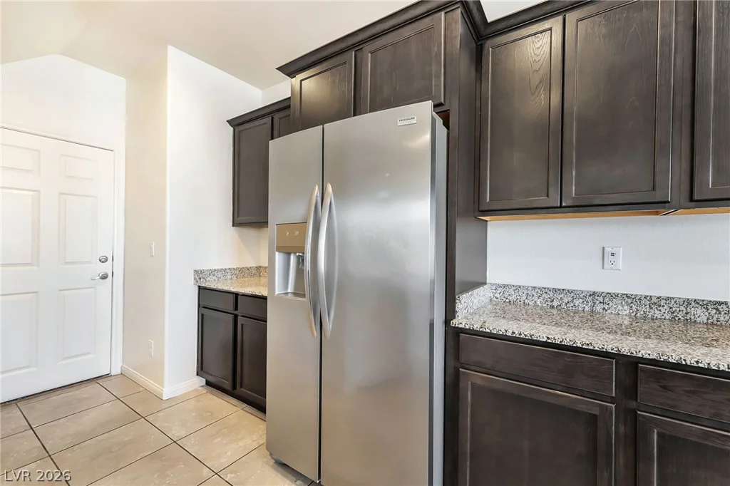 1270 Smokey Valley, Henderson, NV 89002