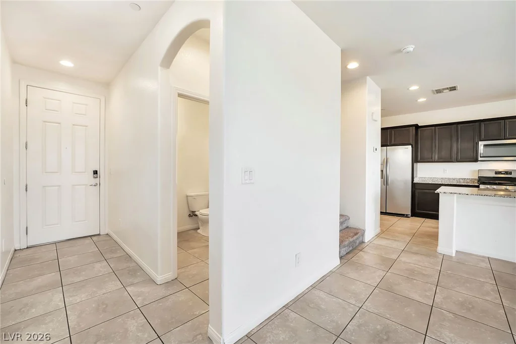 1270 Smokey Valley, Henderson, NV 89002