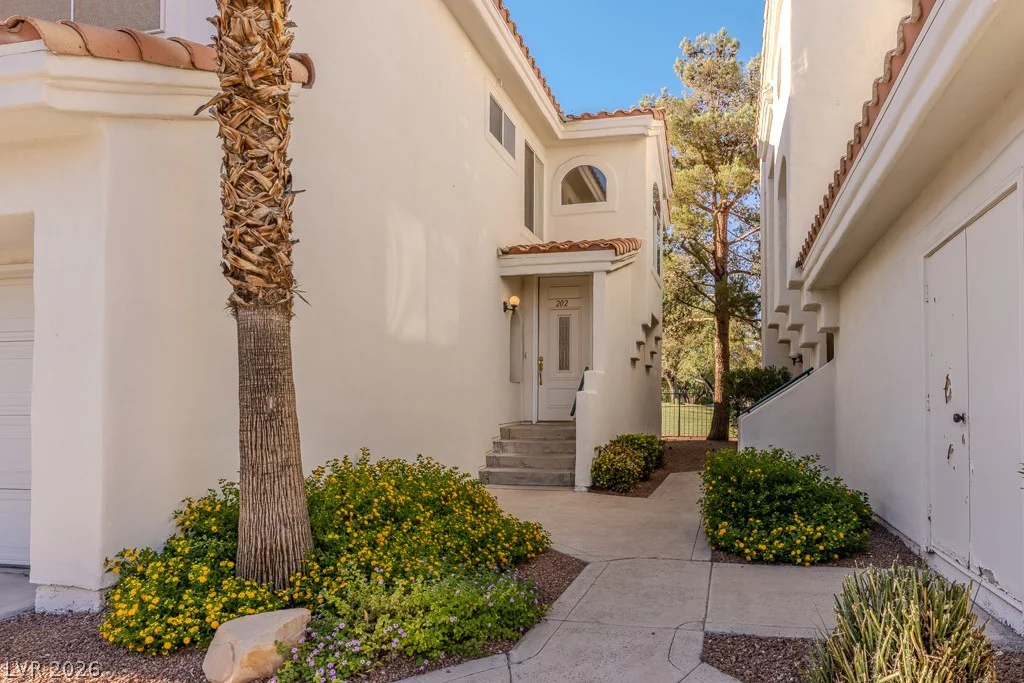 7644 Valley Green, Las Vegas, NV 89149