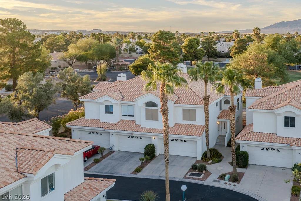 7644 Valley Green, Las Vegas, NV 89149
