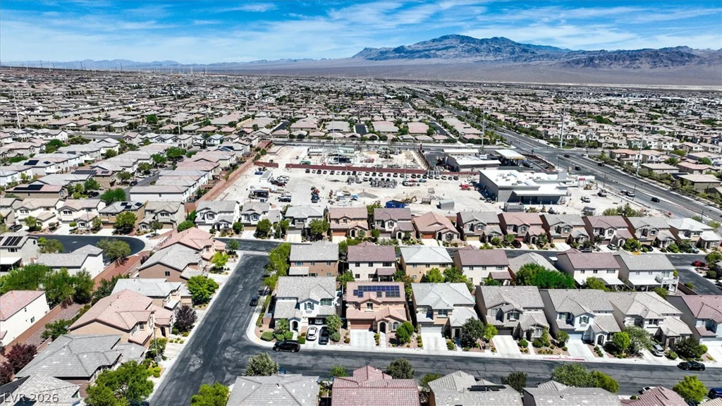 10140 Iron Wood Peak, Las Vegas, NV 89166