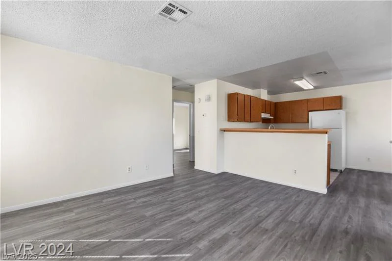 2707 Aarondavid, Las Vegas, NV 89121