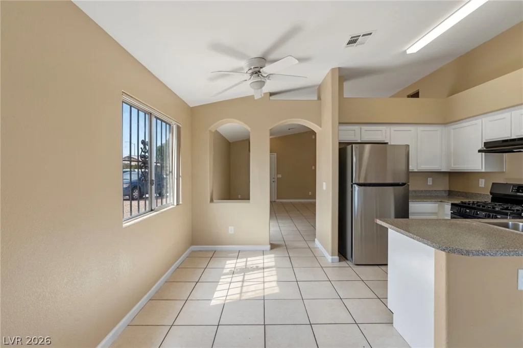 2045 Garnet Gable, Las Vegas, NV 89106