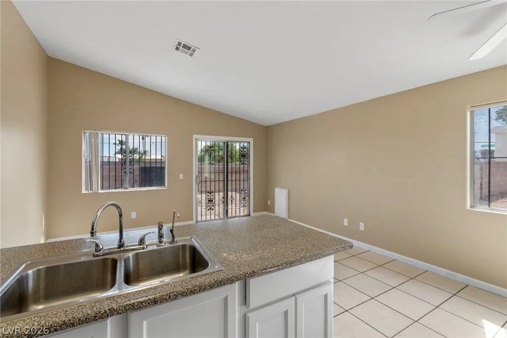 2045 Garnet Gable, Las Vegas, NV 89106