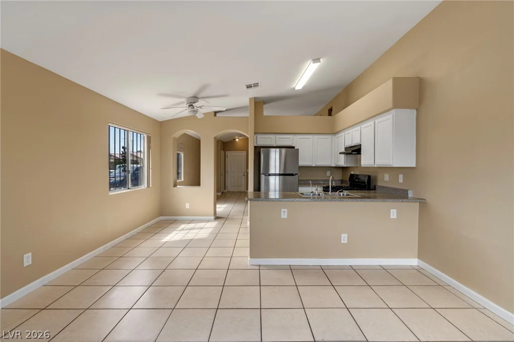 2045 Garnet Gable, Las Vegas, NV 89106