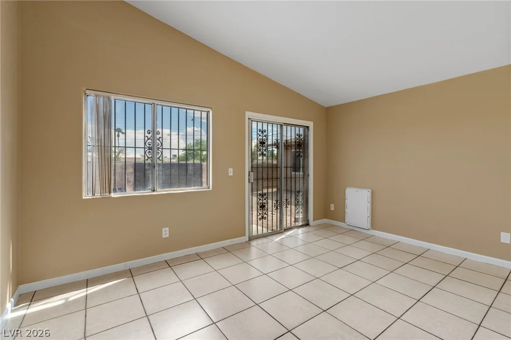 2045 Garnet Gable, Las Vegas, NV 89106