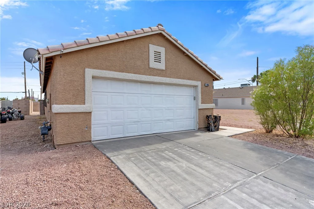 2045 Garnet Gable, Las Vegas, NV 89106