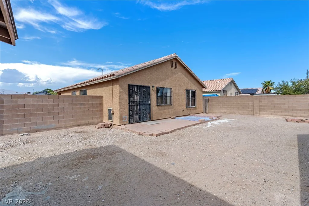 2045 Garnet Gable, Las Vegas, NV 89106