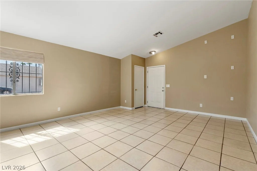 2045 Garnet Gable, Las Vegas, NV 89106