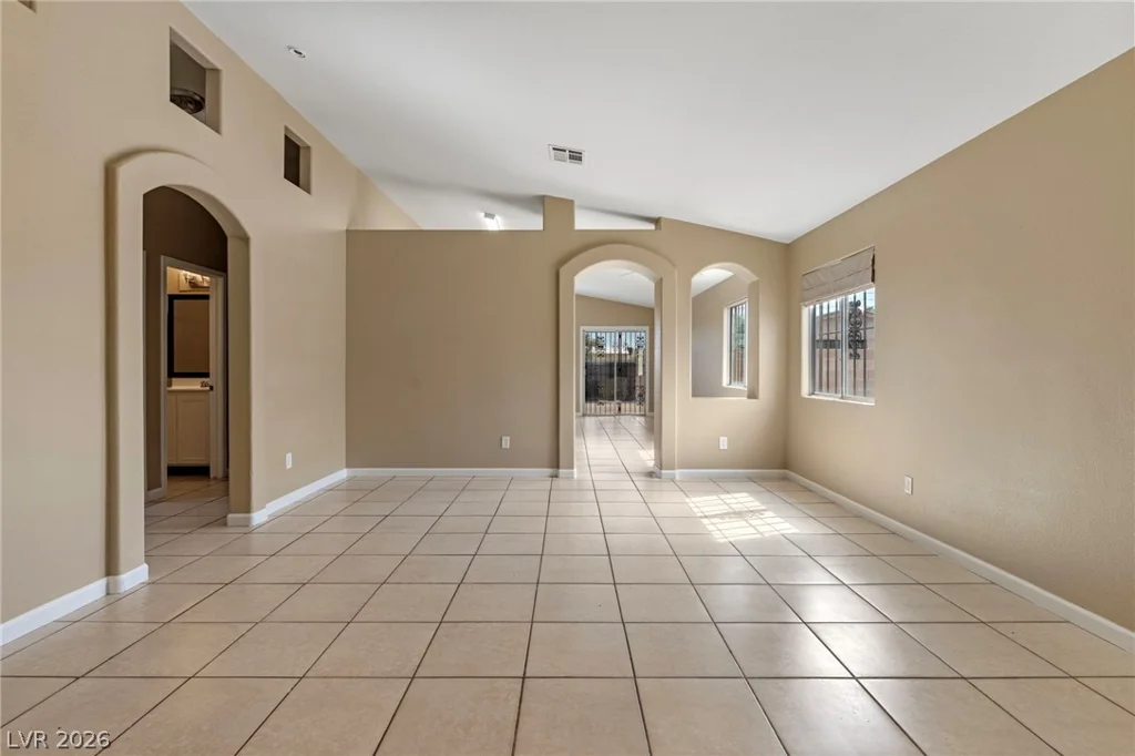 2045 Garnet Gable, Las Vegas, NV 89106