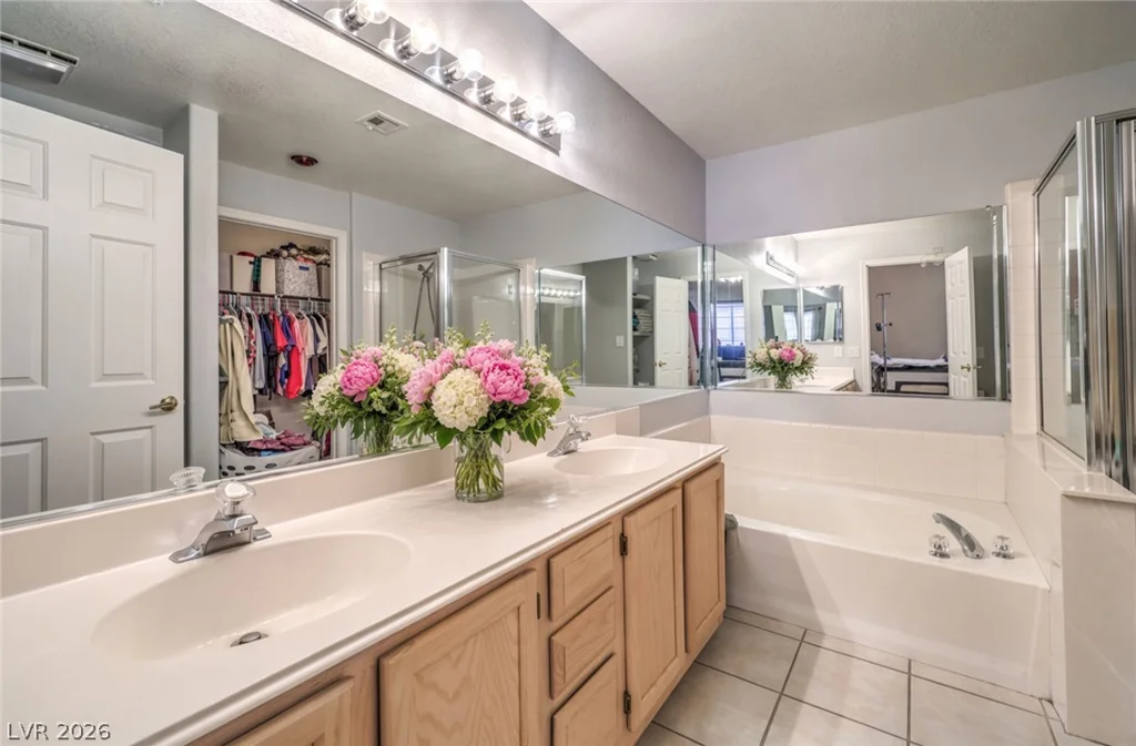 2925 Wigwam, Henderson, NV 89074