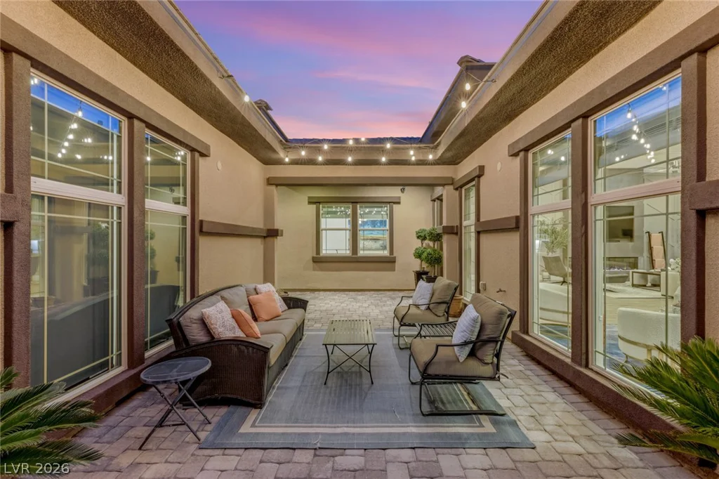 12448 Claymore Highland, Las Vegas, NV 89138