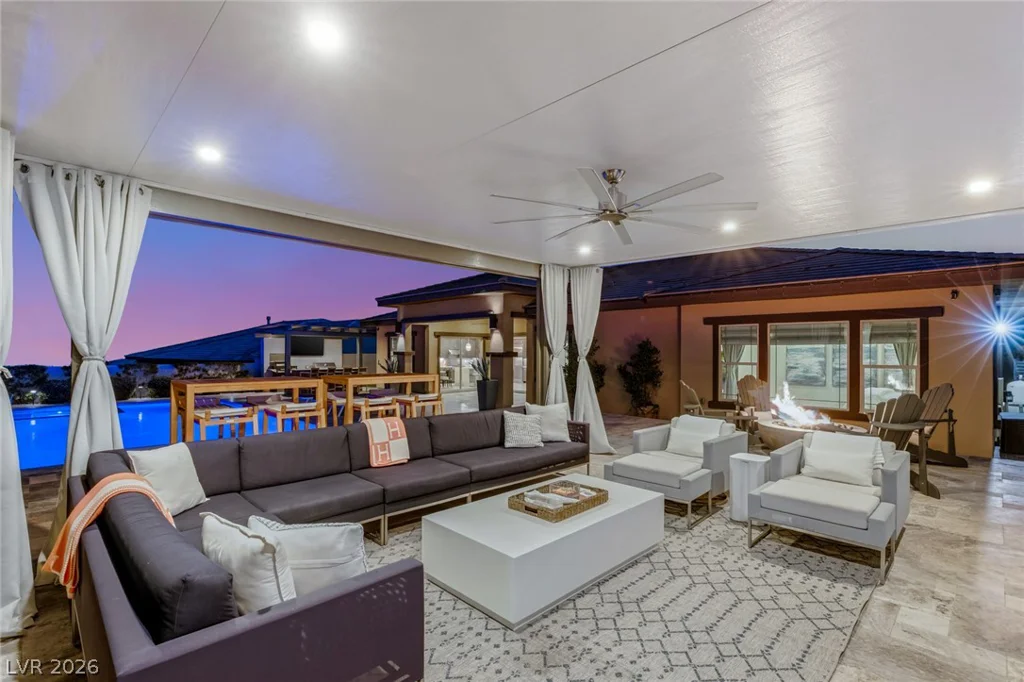 12448 Claymore Highland, Las Vegas, NV 89138