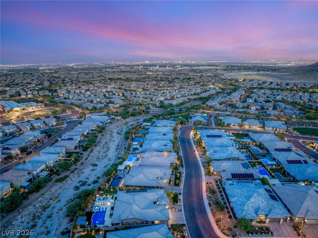 12448 Claymore Highland, Las Vegas, NV 89138