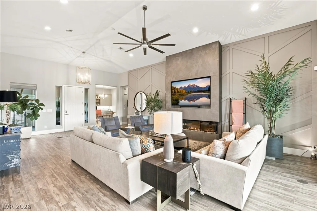 12448 Claymore Highland, Las Vegas, NV 89138