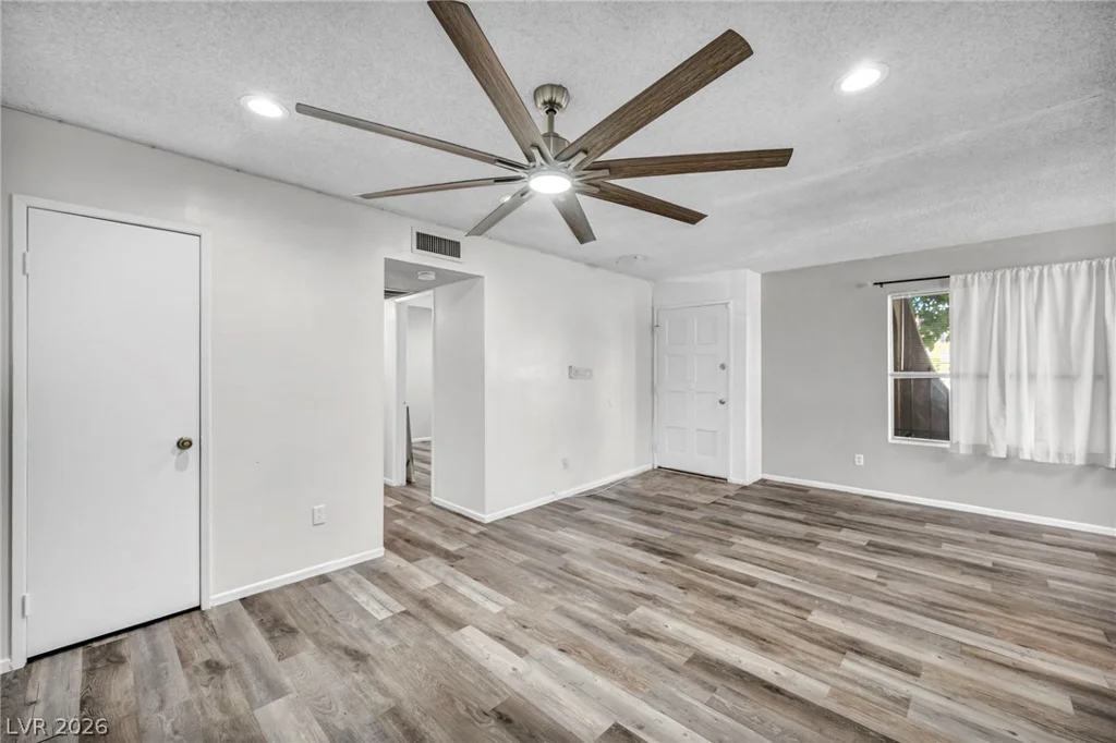 4607 Monterey, Las Vegas, NV 89169