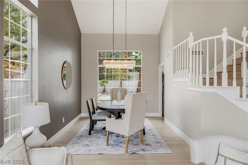 9725 Cascade Falls, Las Vegas, NV 89117