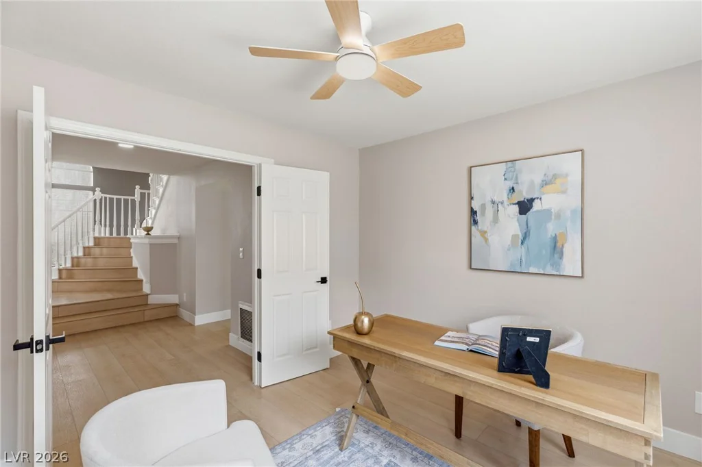 9725 Cascade Falls, Las Vegas, NV 89117