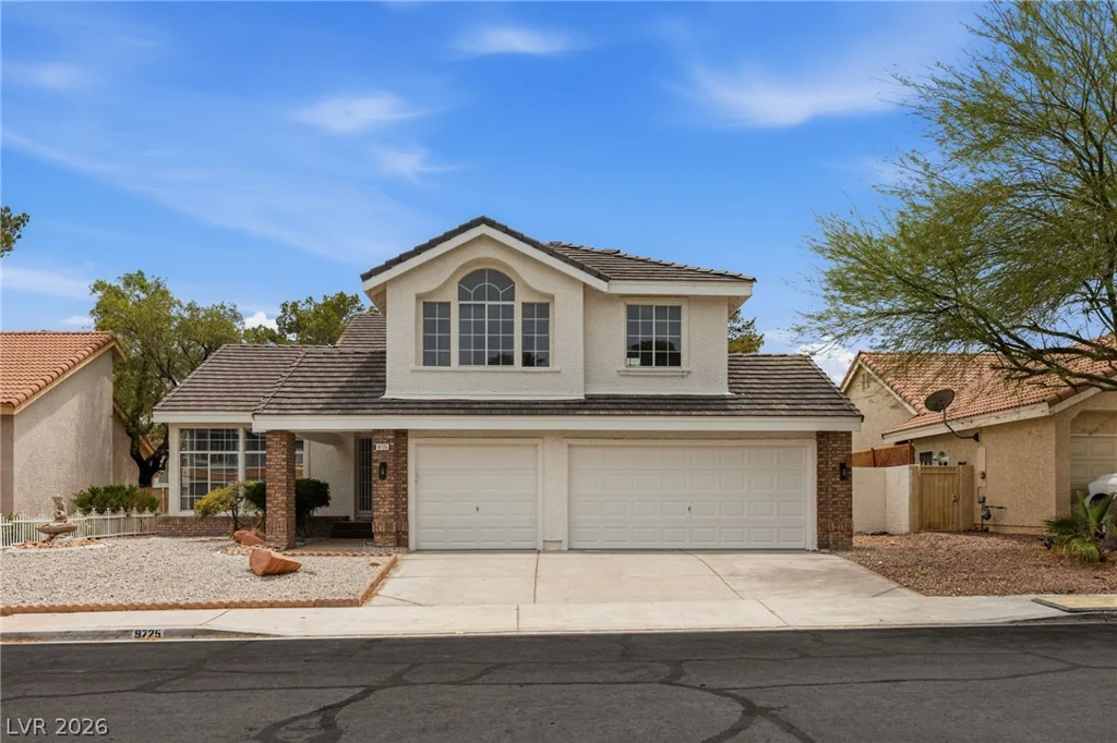 9725 Cascade Falls, Las Vegas, NV 89117