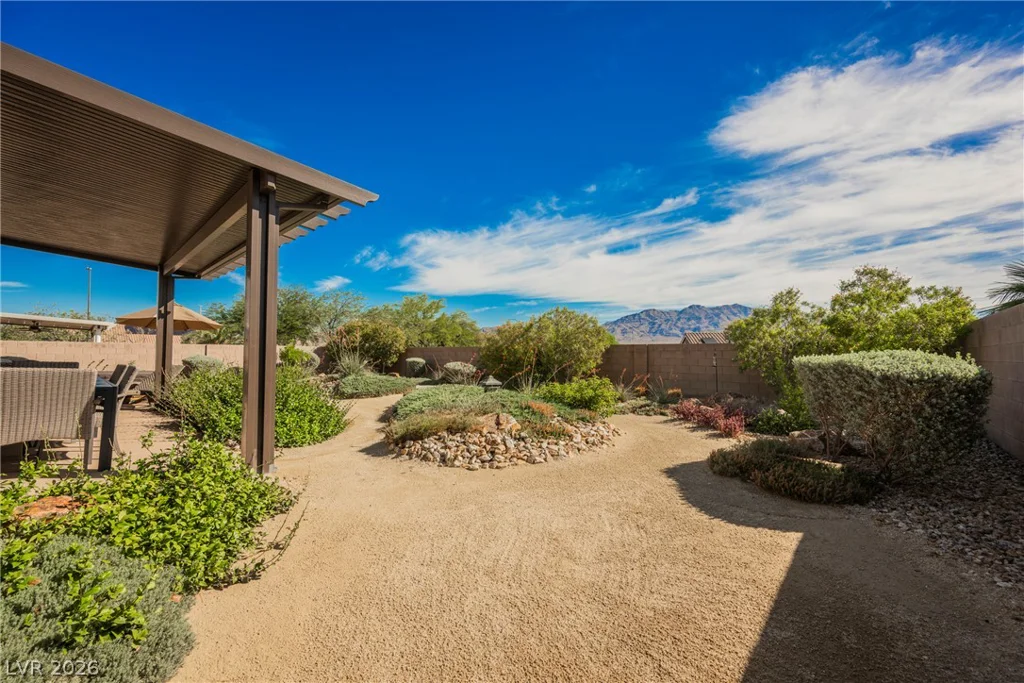 10246 Mountain Majesty, Las Vegas, NV 89131