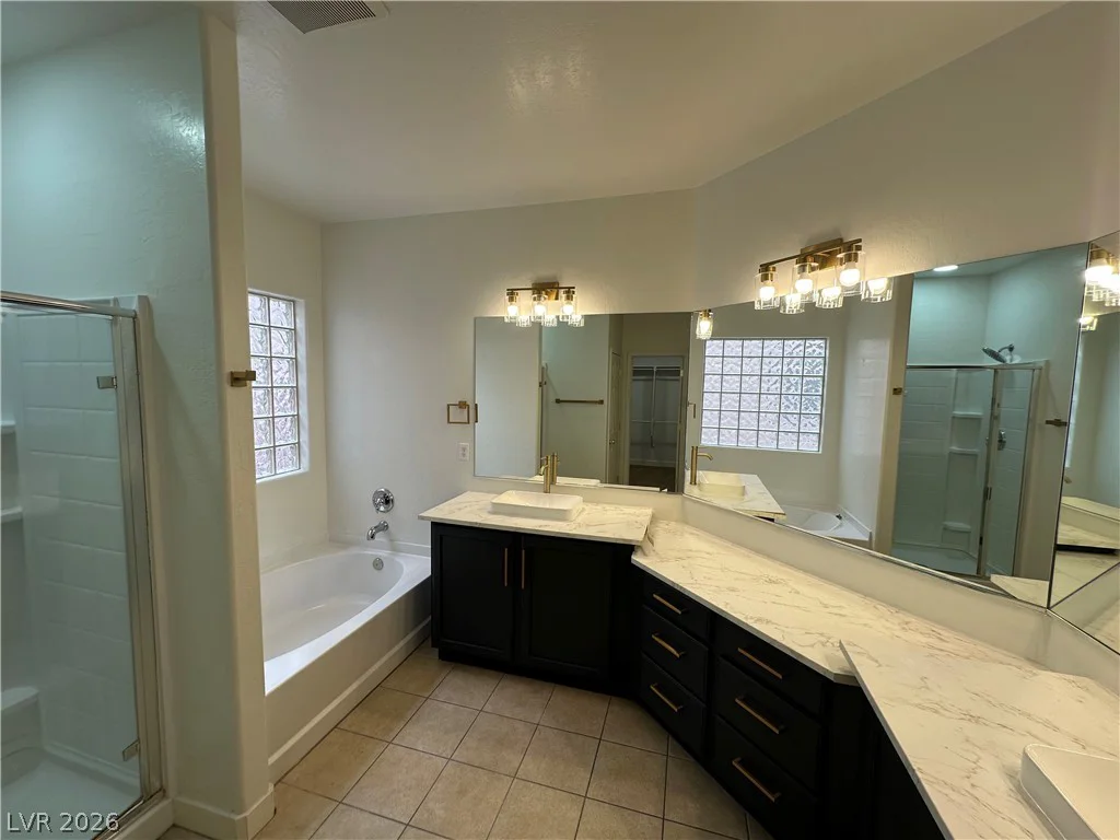 5728 Flying Birdie, Las Vegas, NV 89122