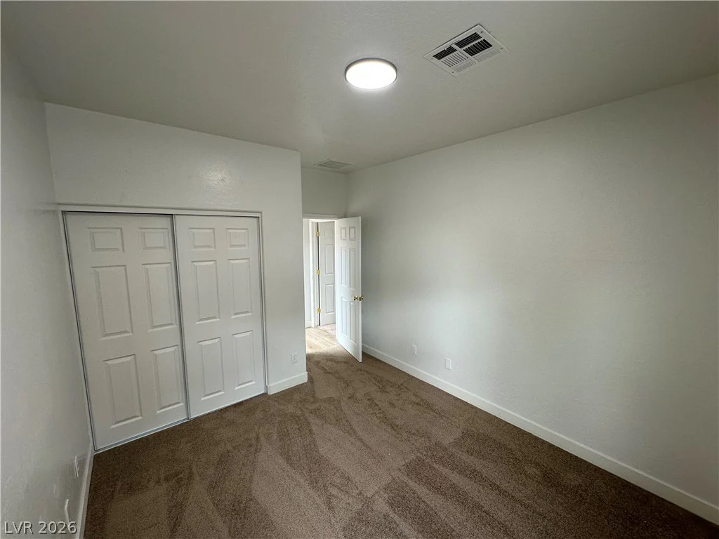5728 Flying Birdie, Las Vegas, NV 89122