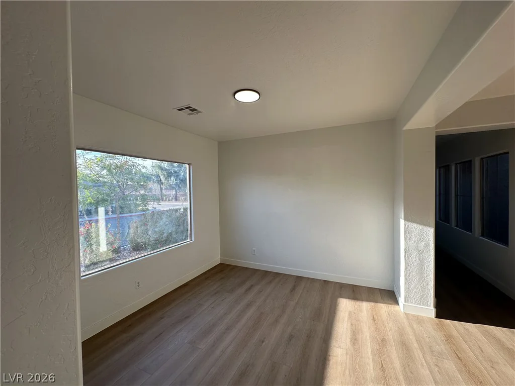 5728 Flying Birdie, Las Vegas, NV 89122