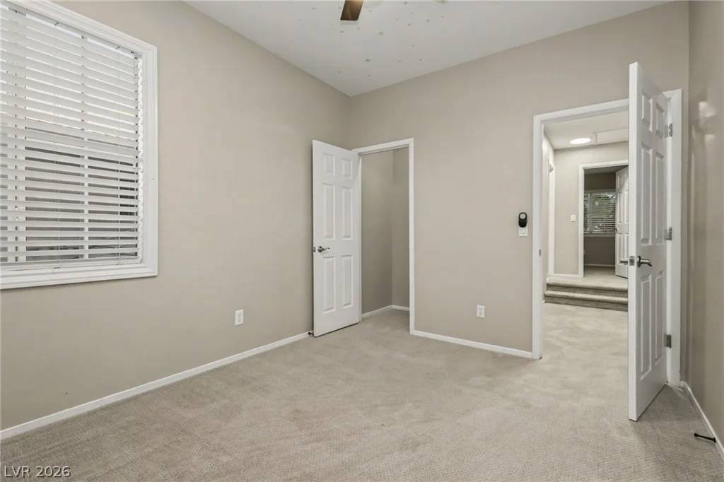 9052 Black Elk, Las Vegas, NV 89143