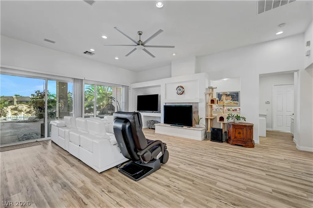 2308 Trident Maple, Las Vegas, NV 89117