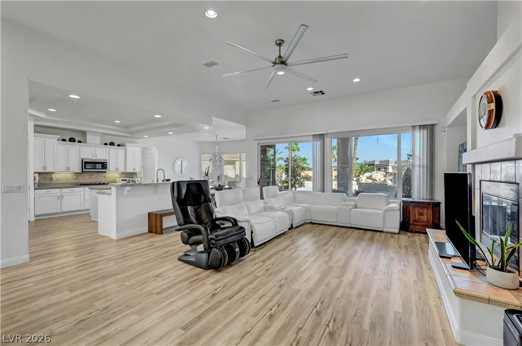 2308 Trident Maple, Las Vegas, NV 89117