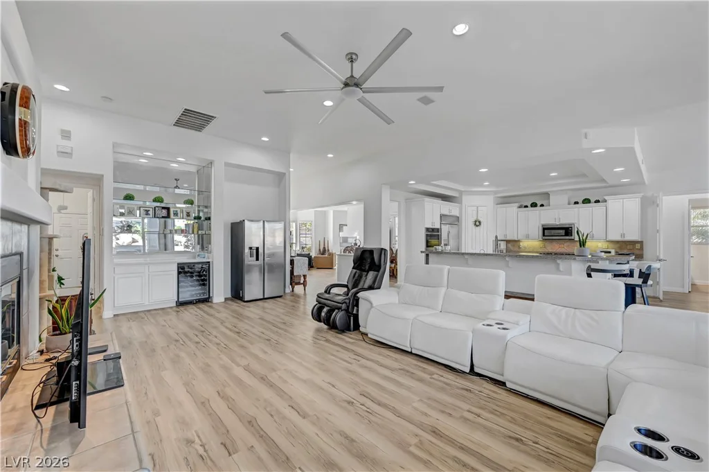 2308 Trident Maple, Las Vegas, NV 89117