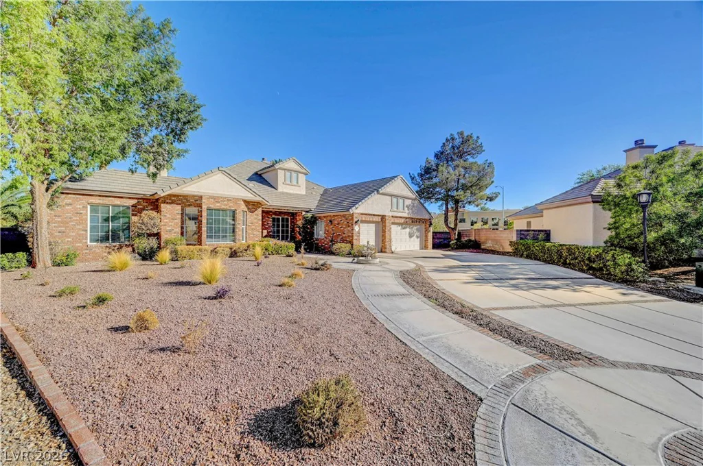 2308 Trident Maple, Las Vegas, NV 89117