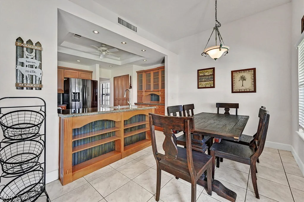 5520 Singing Hills, Las Vegas, NV 89130