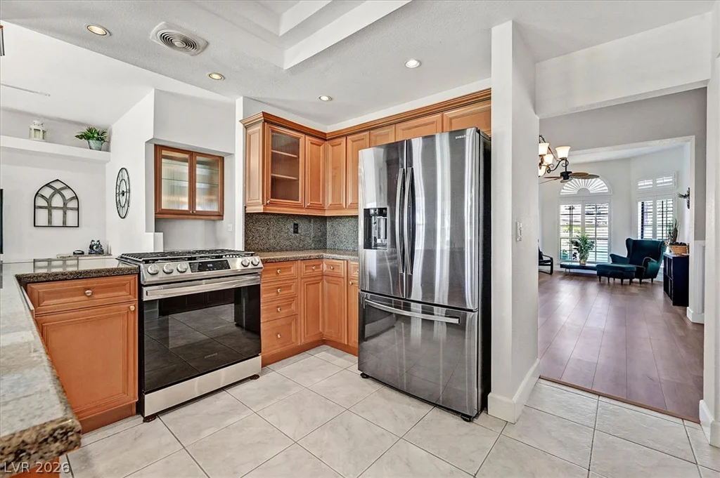 5520 Singing Hills, Las Vegas, NV 89130