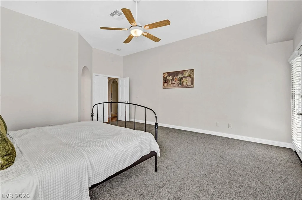 5520 Singing Hills, Las Vegas, NV 89130